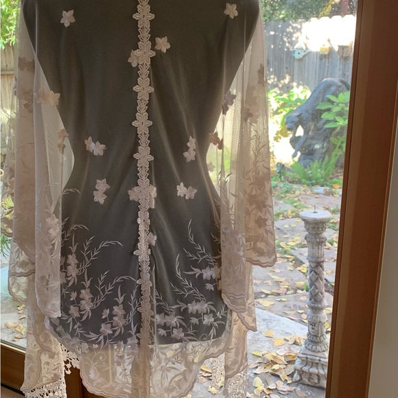 Martin McCrea 2 Piece Slip Dress + Shawl - Picture 5 of 8